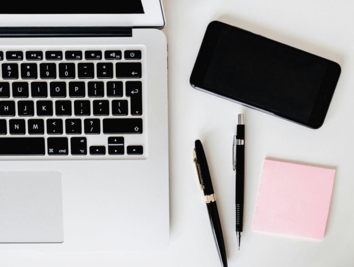 Bureau de consultation financière moderne à Edmonton